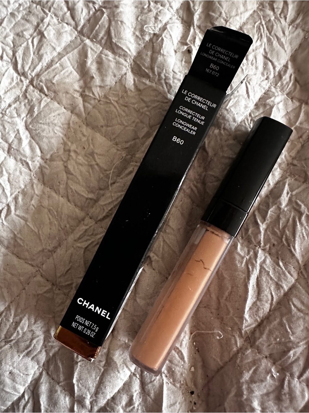 CHANEL Le Correcteur Longwear Concealer - Beige B60